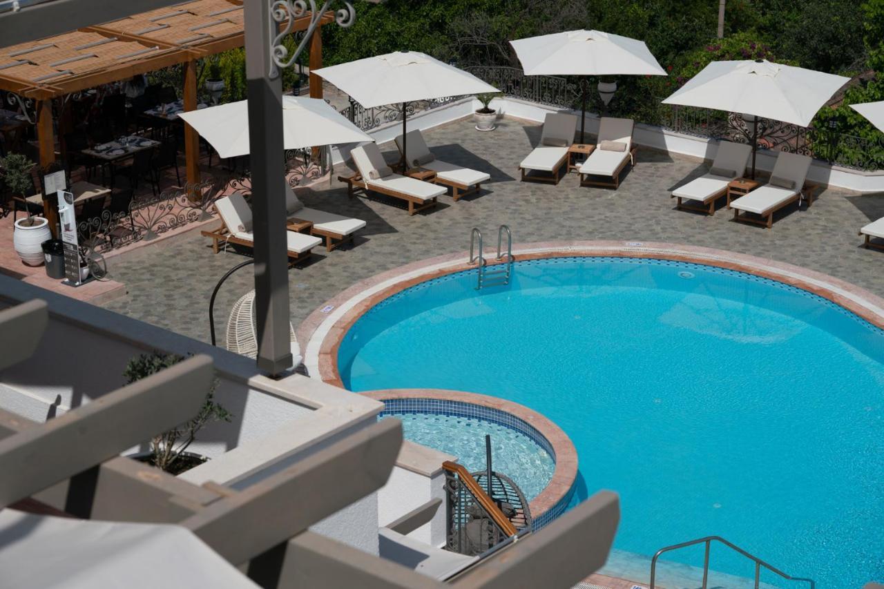 Elementa Boutique Hotel - Adults Only Yalıkavak Esterno foto